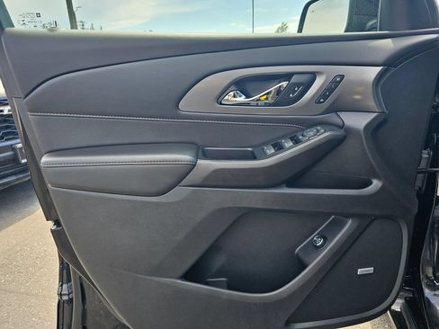 Used 2021 Chevrolet Traverse Premier w/ Redline Edition AWD/4WD image 23