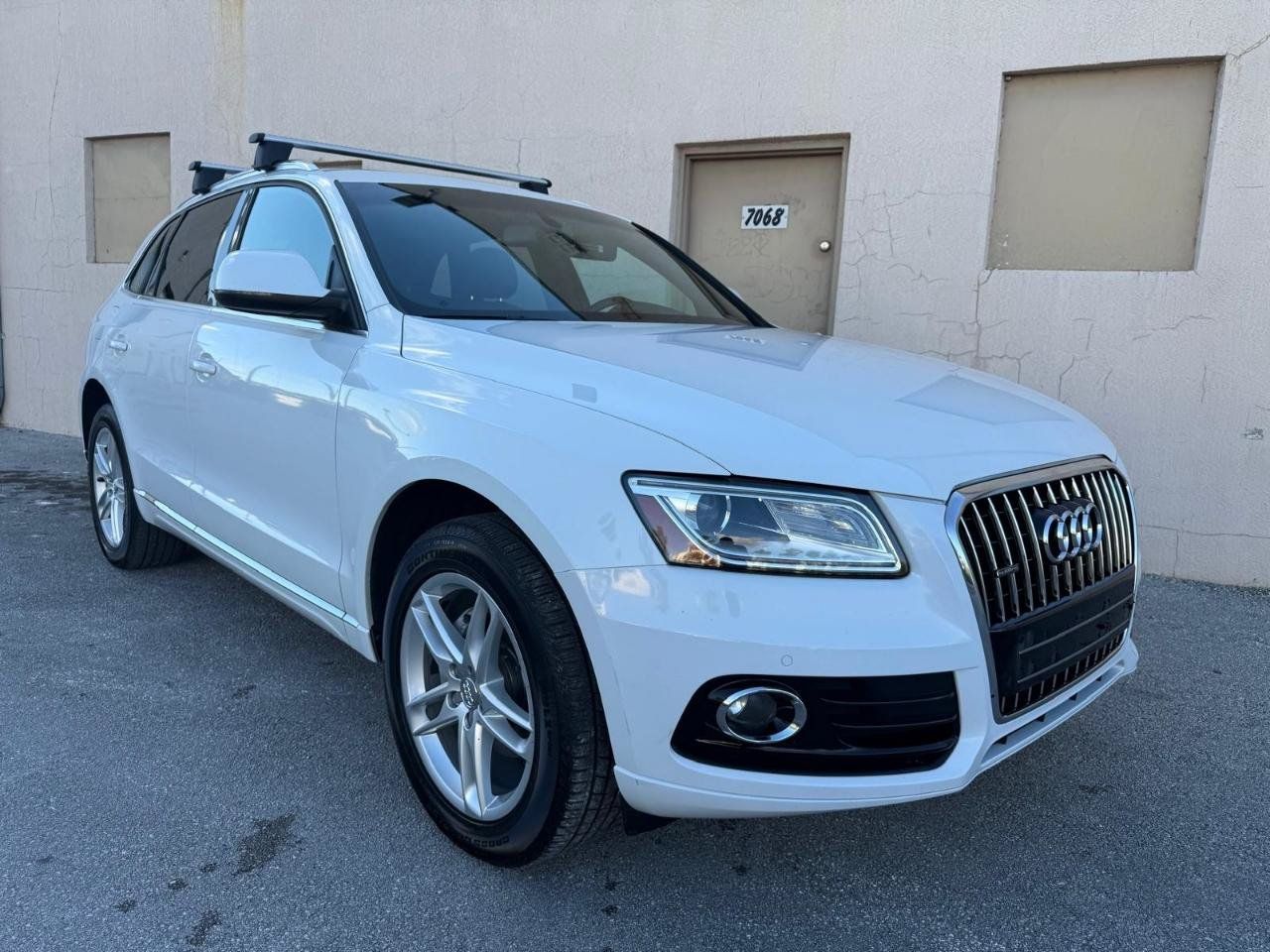 Used 2014 Audi Q5 2.0T Premium Plus w/ Premium Plus Package AWD/4WD image 7