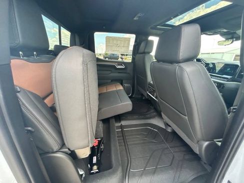 New 2026 Chevrolet Silverado 1500 High Country AWD/4WD image 33