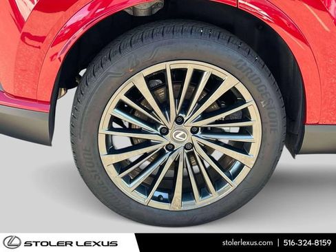 Certified 2025 Lexus RX 350 Premium w/ Accessory Package (Z1) AWD/4WD image 11