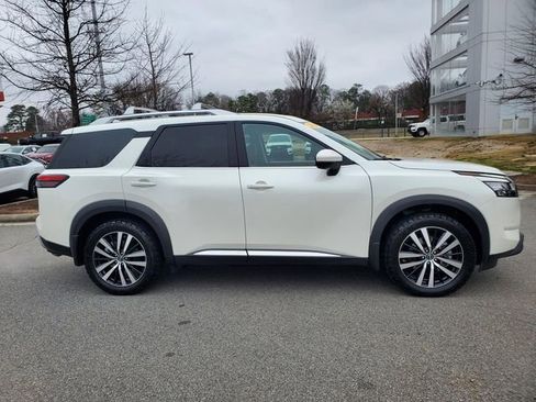 Certified 2024 Nissan Pathfinder Platinum w/ Cargo Package image 3
