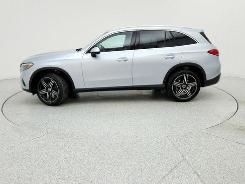 New 2026 Mercedes-Benz GLC 300 image 8