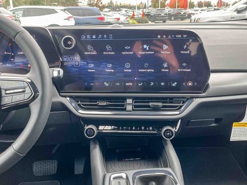 New 2026 Chevrolet Equinox EV RS image 12