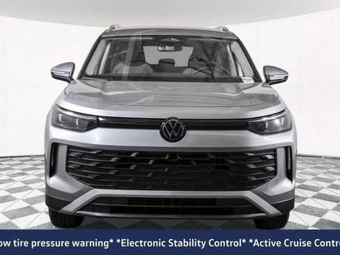 Used 2026 Volkswagen Tiguan S AWD/4WD image 9