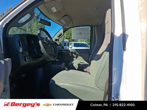 New 2026 Chevrolet Express 3500 w/ Power Convenience Package image 10
