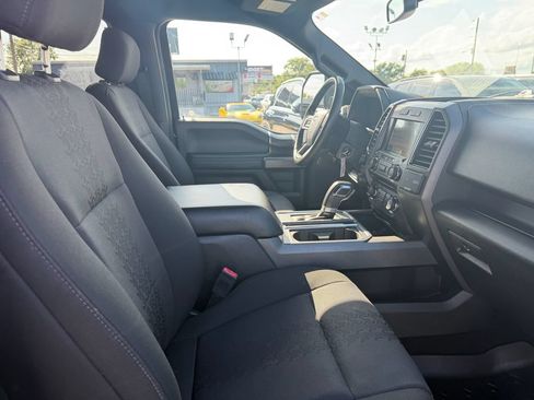 Used 2018 Ford F150 XLT w/ Equipment Group 302A Luxury AWD/4WD image 17
