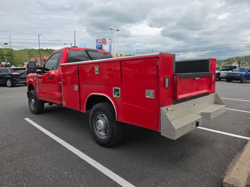 Used 2024 Ford F350 XL AWD/4WD image 6