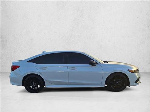 Used 2022 Honda Civic Sport image 5