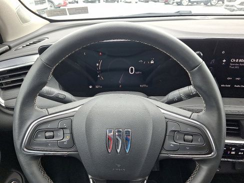 Certified 2025 Buick Encore GX Avenir w/ Avenir Technology Package image 19