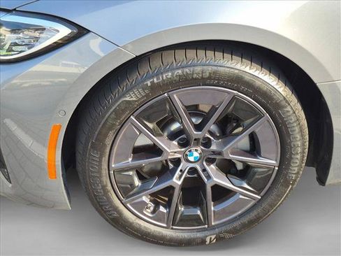 Used 2022 BMW i4 eDrive40 w/ Parking Assistance Package RWD image 21
