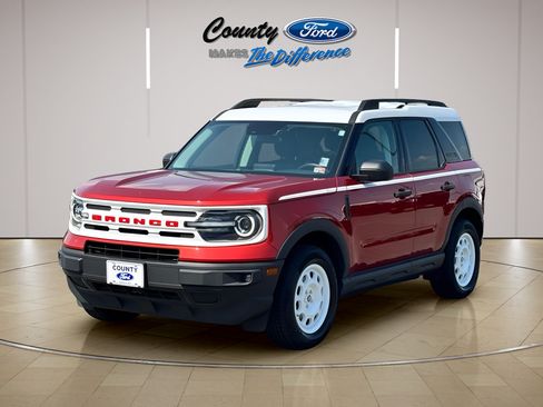 Used 2023 Ford Bronco Sport Heritage w/ Heritage Convenience Package AWD/4WD image 2