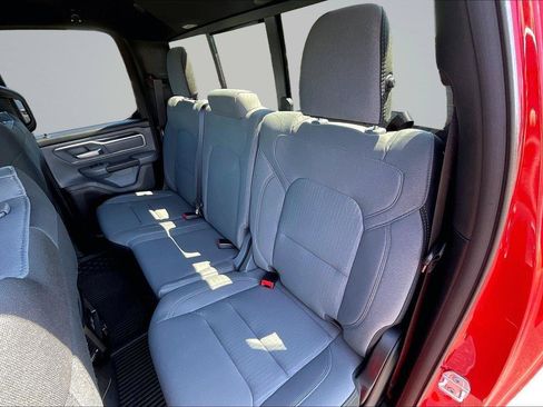 Used 2022 RAM 1500 Big Horn AWD/4WD image 25