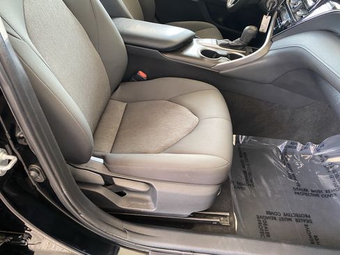 Used 2023 Toyota Camry LE FWD image 30