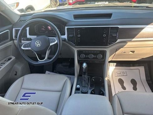 Used 2022 Volkswagen Atlas SE image 14