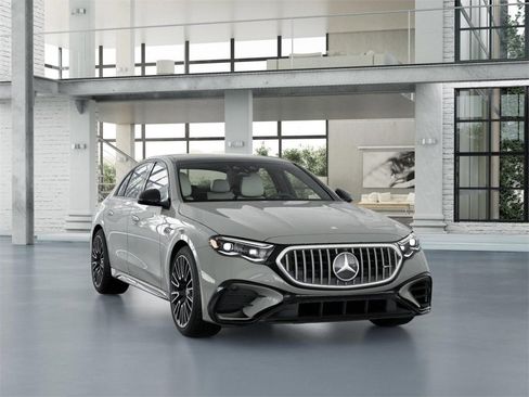 New 2026 Mercedes-Benz E 53 AMG e 4MATIC Sedan image 9