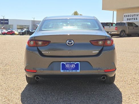Used 2024 MAZDA MAZDA3 s FWD image 4