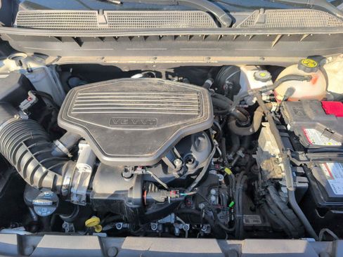 Used 2022 GMC Acadia AT4 w/ Technology Package AWD/4WD image 14