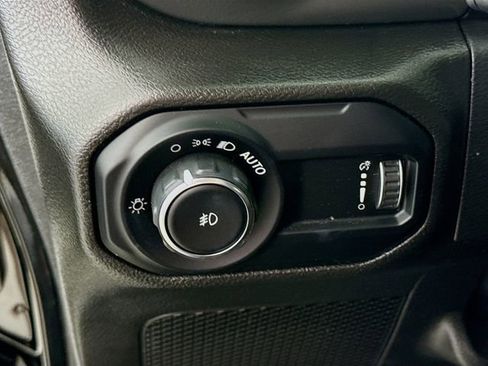 Used 2023 Jeep Wrangler Sahara image 10