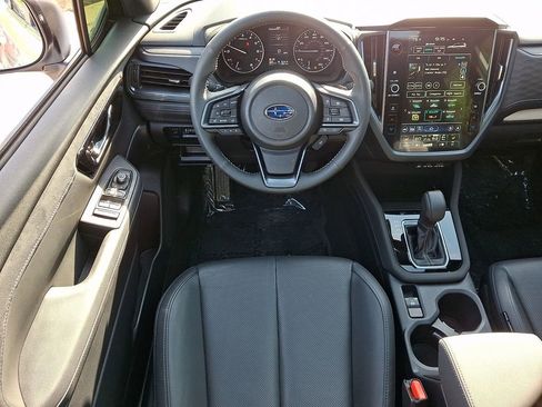 Used 2025 Subaru Forester Limited w/ Popular Package #2 AWD/4WD image 11