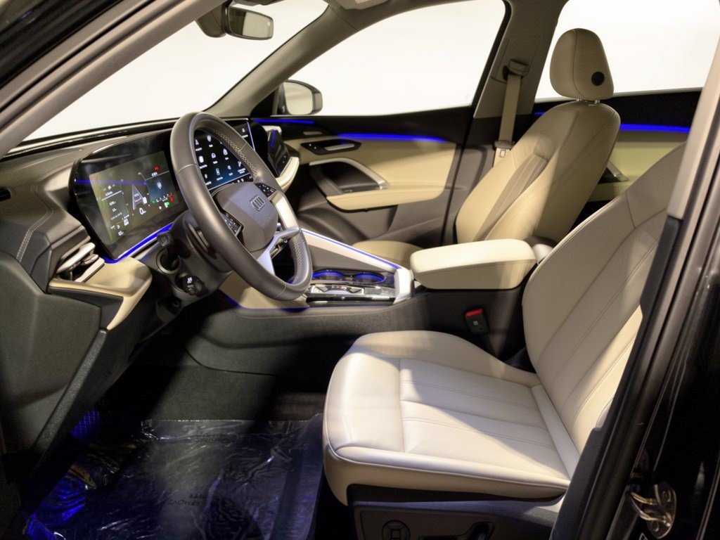 Certified 2025 Audi Q5 Premium Plus w/ Premium Plus AWD/4WD image 5