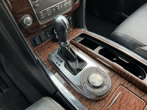 Used 2020 Nissan Armada SL w/ Premium Package RWD image 18