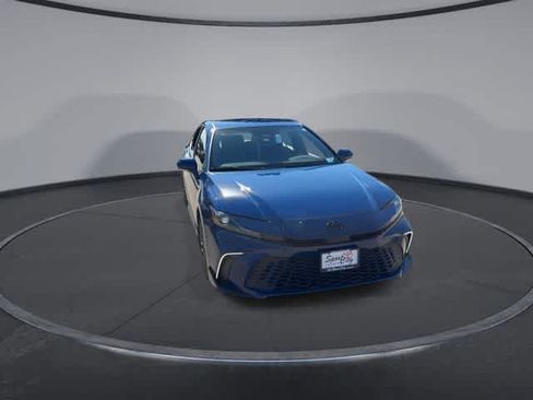 Used 2026 Toyota Camry SE w/ Convenience Package FWD image 2