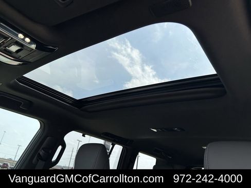 Used 2025 Lexus GX 550 w/ Accessory Package (2T) image 26