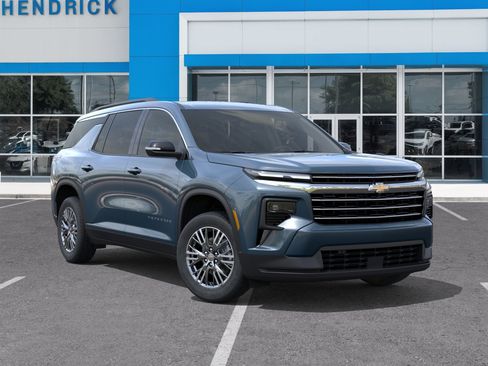 New 2026 Chevrolet Traverse LT FWD image 9