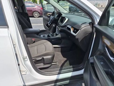 Used 2020 GMC Terrain SLE w/ Driver Convenience Package AWD/4WD image 15