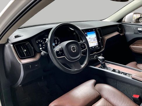Used 2020 Volvo XC60 T5 Inscription w/ Protection Package Premier FWD image 17