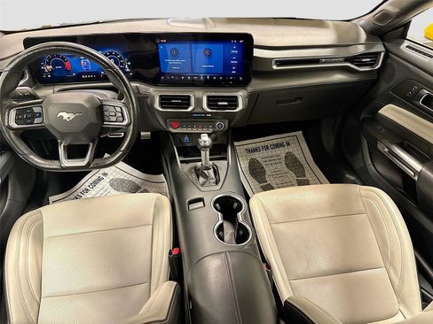 Used 2024 Ford Mustang Premium image 21