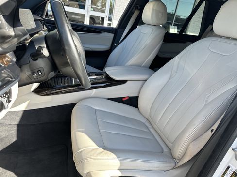 Used 2017 BMW X5 xDrive35i image 10