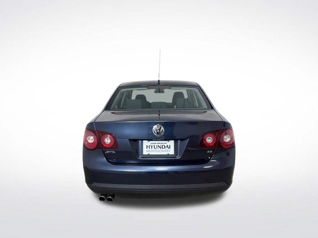 Used 2009 Volkswagen Jetta S FWD image 4