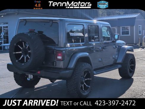 Used 2018 Jeep Wrangler Unlimited Sahara image 5