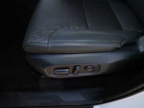 Used 2025 Toyota Tundra Limited image 20