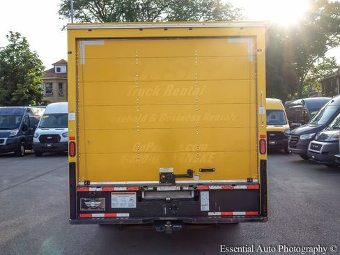 Used 2019 Ford E-350 and Econoline 350 Super Duty image 6