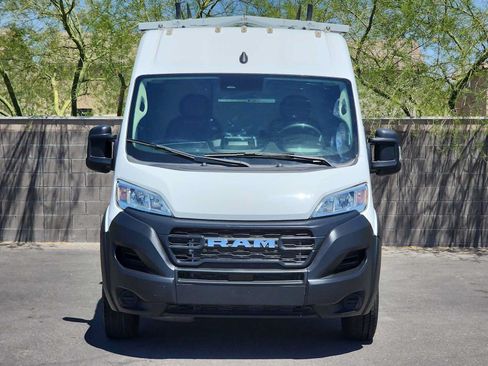 Used 2023 RAM ProMaster 2500 FWD image 3