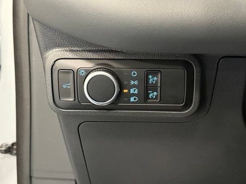 New 2026 Ford Explorer Active AWD/4WD image 15