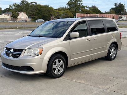 Used 2012 Dodge Grand Caravan SXT w/ Entertainment Group 1