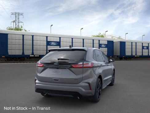 New 2024 Ford Edge SE w/ Black Appearance Package image 8