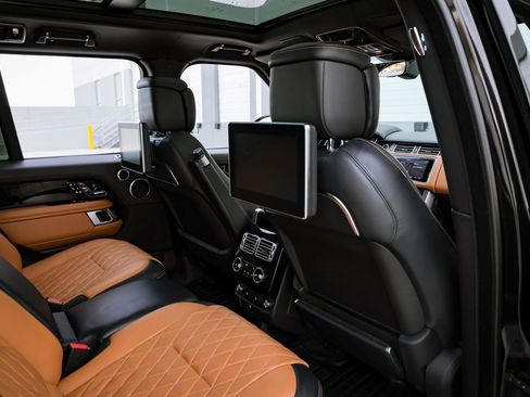 Used 2020 Land Rover Range Rover SV Autobiography Dynamic image 29