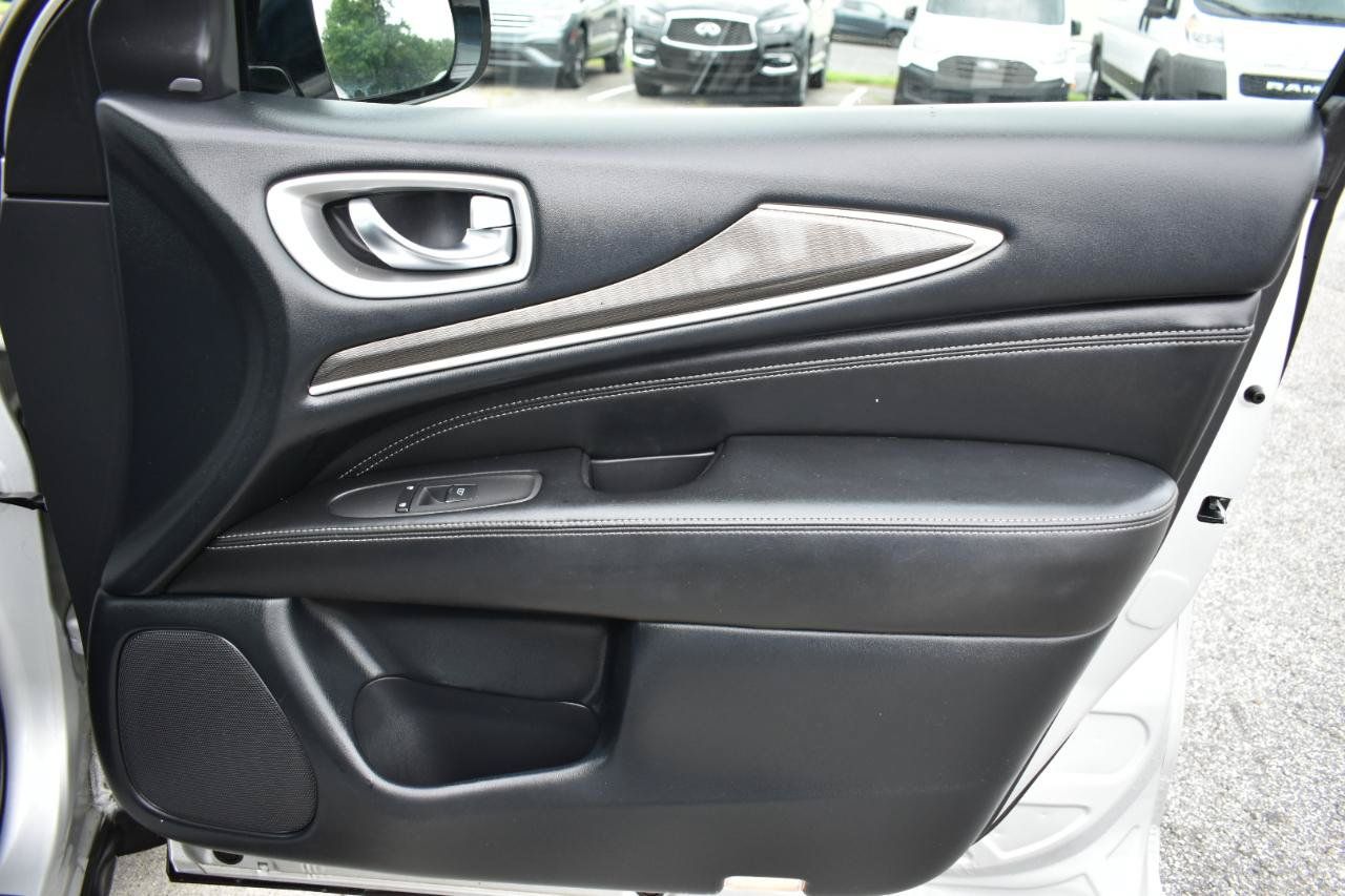Used 2019 INFINITI QX60 Pure AWD/4WD image 41