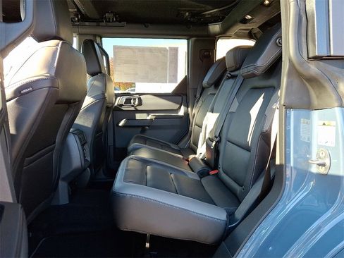 New 2025 Ford Bronco Outer Banks image 5