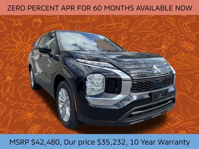 New 2025 Mitsubishi Outlander ES