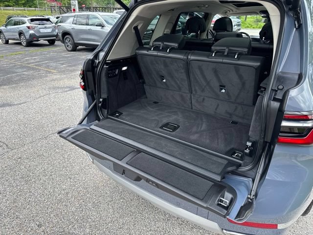 Used 2026 BMW X7 xDrive40i AWD/4WD image 59