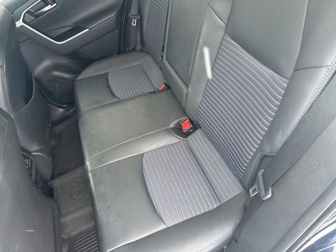 Used 2021 Toyota RAV4 XSE image 37