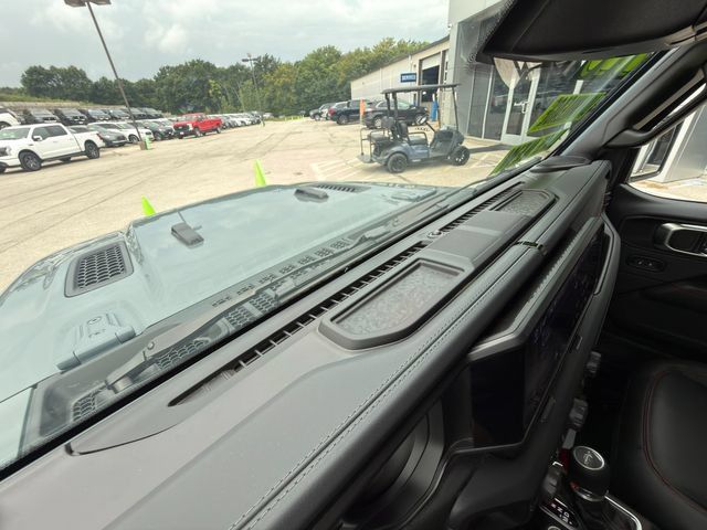 Used 2026 Jeep Gladiator Rubicon AWD/4WD image 40