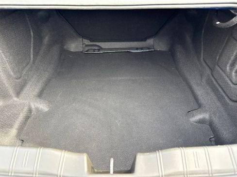 Used 2023 Chevrolet Camaro LT RWD image 17