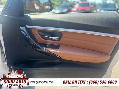 Used 2017 BMW 330i xDrive Sedan image 17