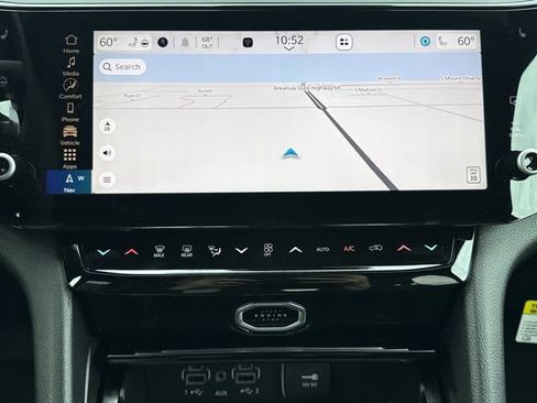 New 2026 Jeep Grand Cherokee Altitude AWD/4WD image 8